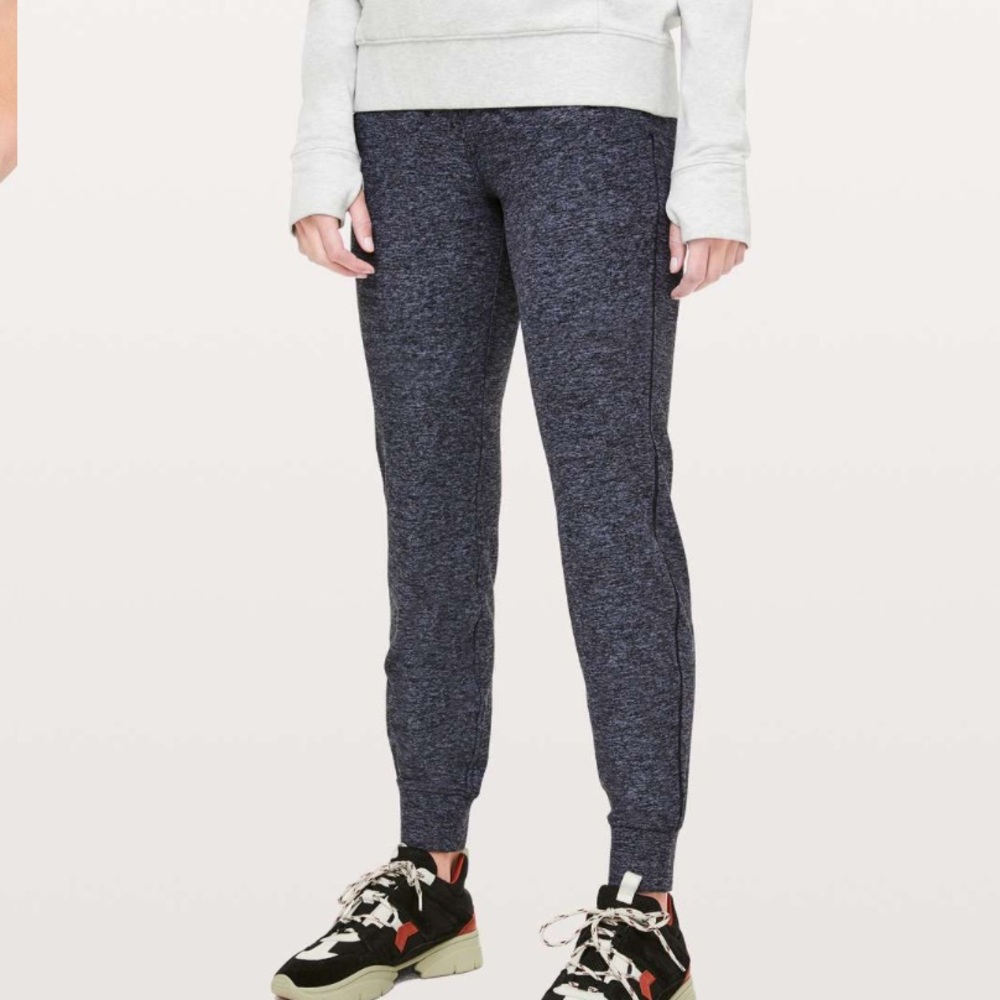 Lululemon Ready to Rulu Pant - Picture 2 of 5